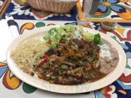 Mi Ranchito food