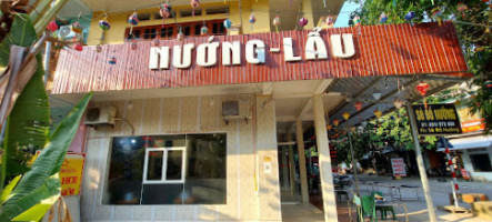 Sò Đồ Nướng outside