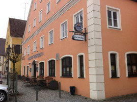 Gasthof Huberbräu outside