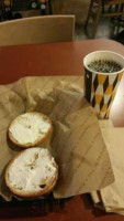 Einsten Bros. Bagels food