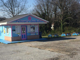 Pelican's Snoballs Of Gaffney outside