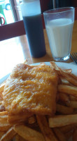 Mel's Fish & Chips food