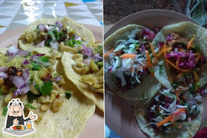 Taqueria Prisil food