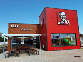 Kfc Mem Martins inside