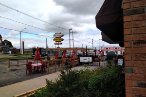 Boston Pizza inside