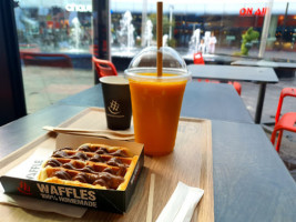 Waffle Factory Mon Grand Plaisir food