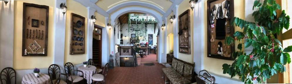 restaurant image