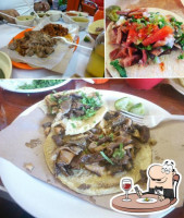 Los Arcos Carnitas Y Barbacoa food