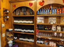 Rustic Acres Winery Inc inside