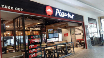 Pizza Hut Sm Baguio inside