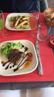 La Maison Rouge food