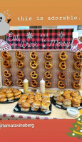 Zwick's Pretzels food