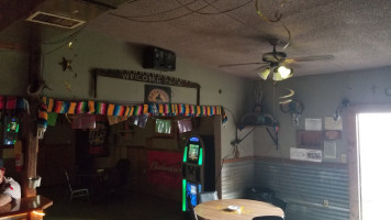 La Cantina inside