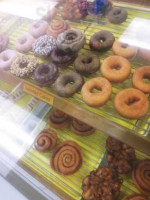 Rainbow Dounts food