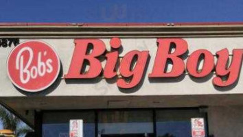 Big Boy Restaurants outside