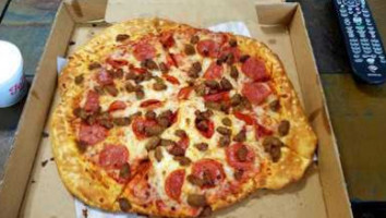 Mr Gatti's Pizza food