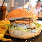 Hamburgeria food