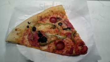 Little Maria's Pizza food