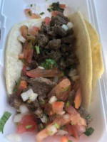 Floriberto's Mexican Food food