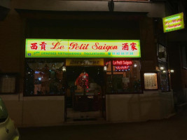 Le Petit Saigon menu