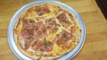 Rosario Pizza food