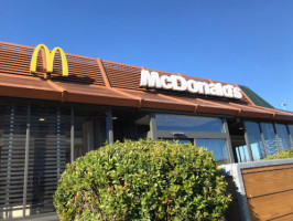 Mcdonald's outside