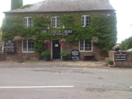 Weston Cross Inn outside