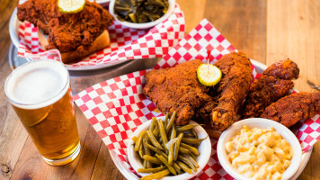 Rocky's Hot Chicken Shack food