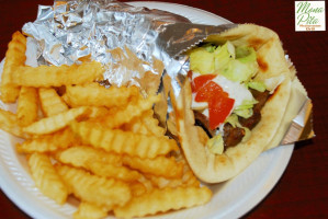 Mona Pita Mediterranean Grill food