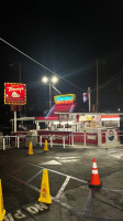 Original Tommy's Hamburgers outside