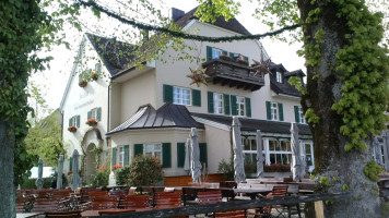 Gasthaus Zur Linde inside