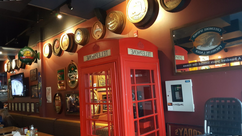 restaurant image