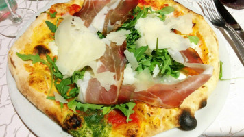 Pizza DI Piave food