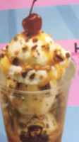 Shake's Frozen Custard food