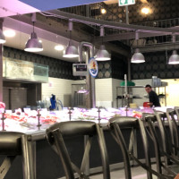 L'ambiance Des Halles food