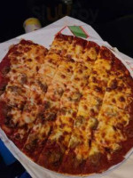 Geo's Pizza Inc food