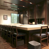 Sushidokoro Kiraku inside