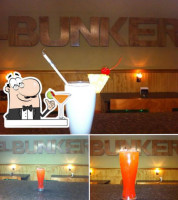 El Bunker food