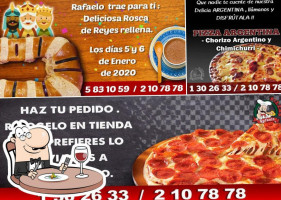 Pizzas Rafaelo food