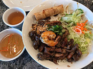 Pho Hoan Pasteur Fusion Noodle House food