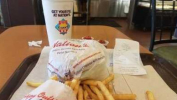 Nation's Giant Hamburgers Great Pies food