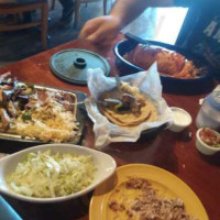 El Mariachi Mexican Grill food