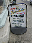 Denela's Bakery Tea Room outside