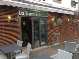 La Tanniere inside