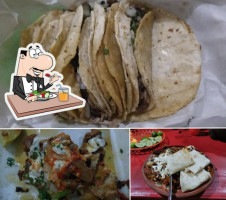 Tacos El Buen Gusto food