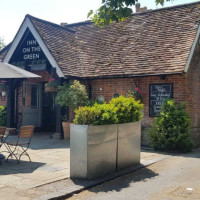 Inn On The Green Harpenden inside