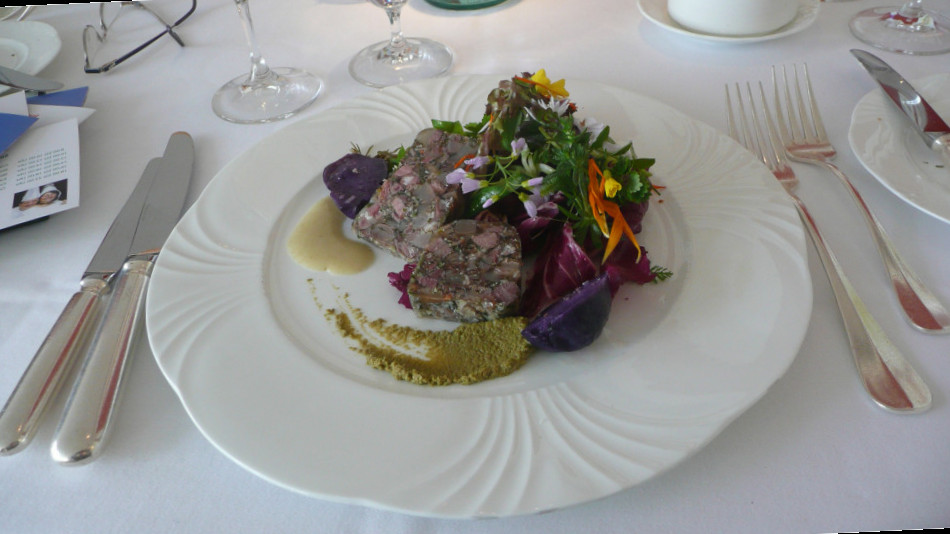 restaurant image