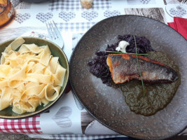 La Table Du Millésime food