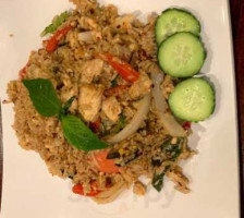 Hunsa Thai Kitchen food