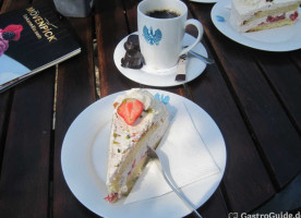 Und Café Prinzeninsel food